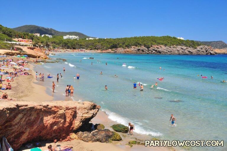 playa-cala-nova-ibiza