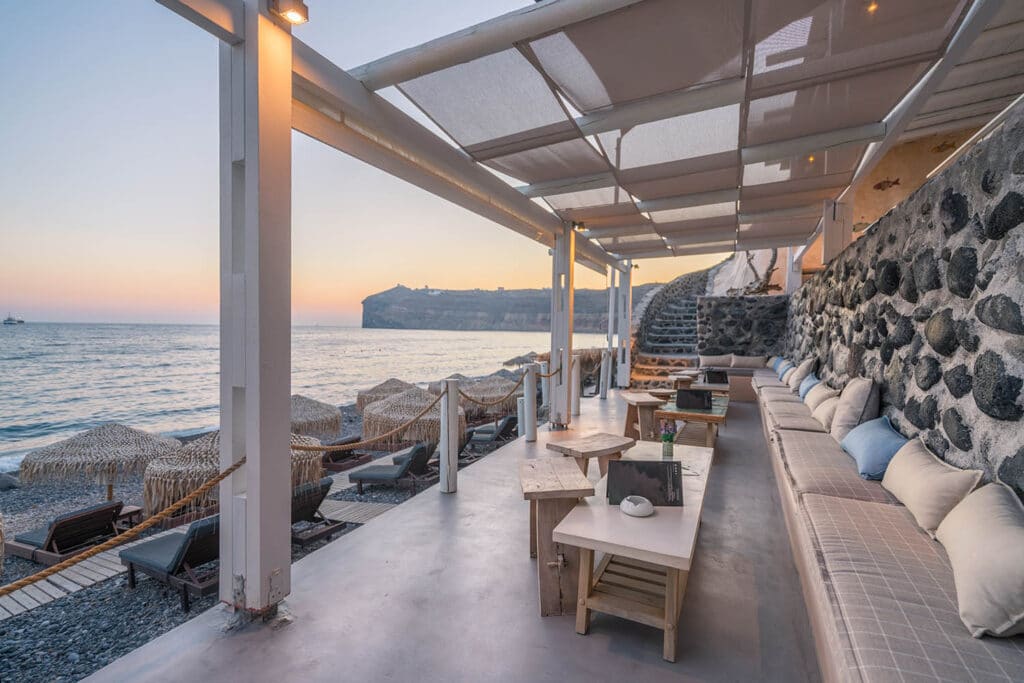 Akro Santorini Sandbeds