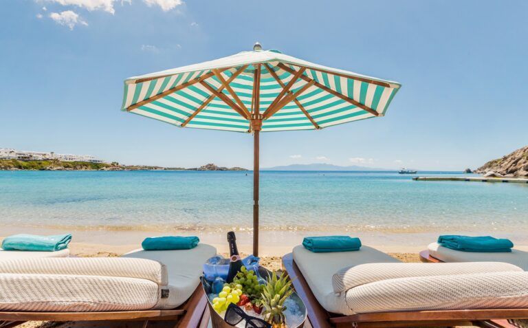 Beach Clubs Económicos en Mykonos
