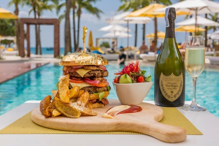 Beach Clubs con DJ en Phuket
