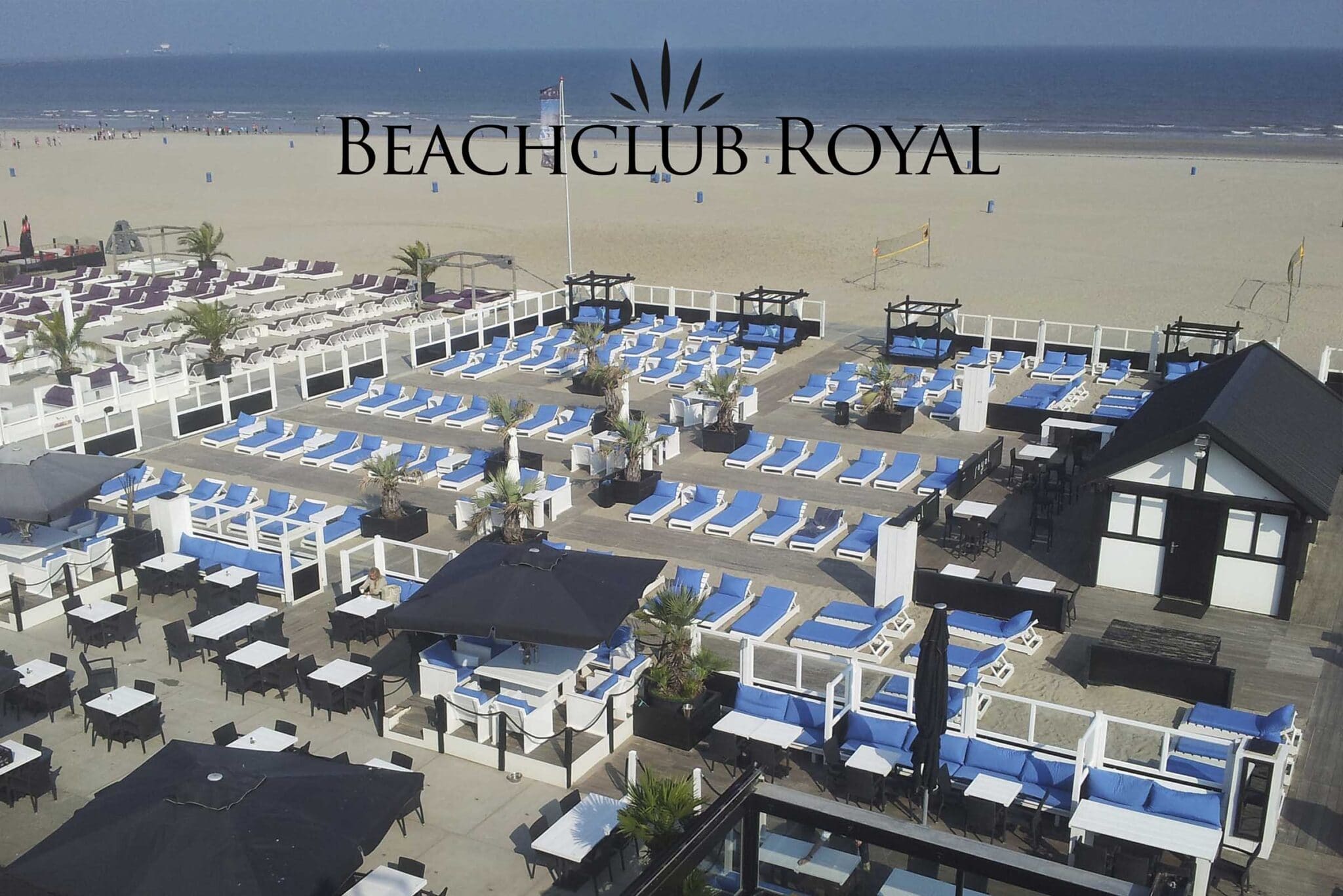 Club de plage royal Sandbeds