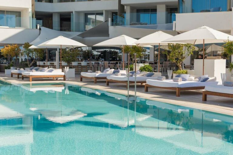 piscina Nobu Hotel Ibiza Bay