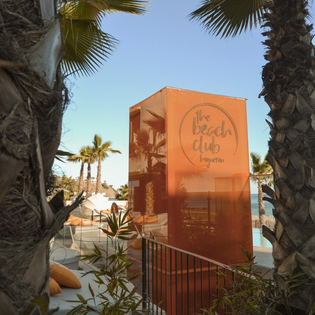 The Beach club Higueron