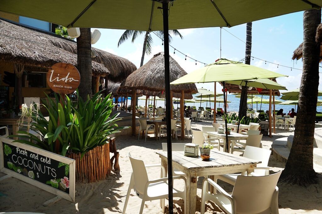 Lido Beach Club