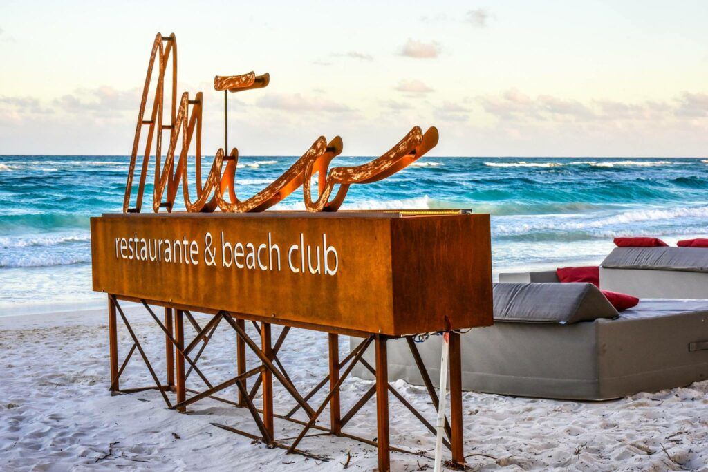 Mia beach club tulum