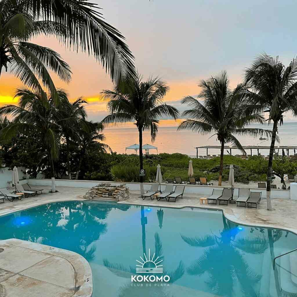 Kokomo Club de Playa piscina