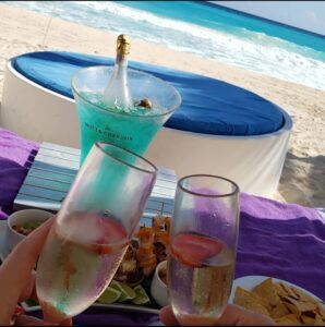 Cocos Beach Club Cancun