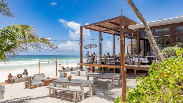 La Zebra Beach Club