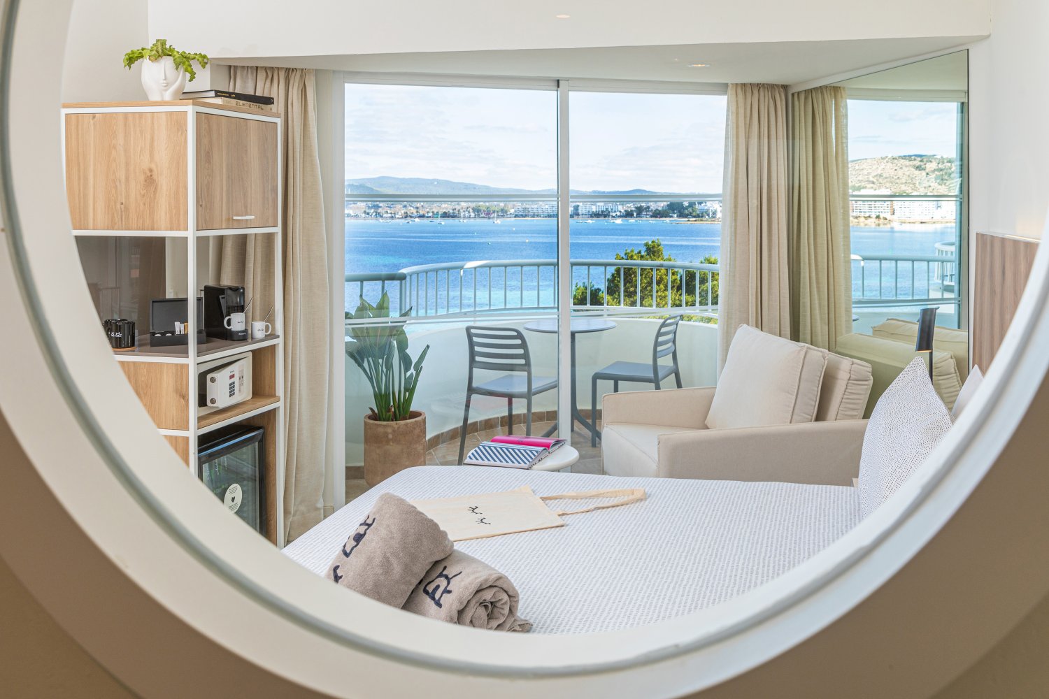 INNSiDE by Meliá Ibiza Beach day pass