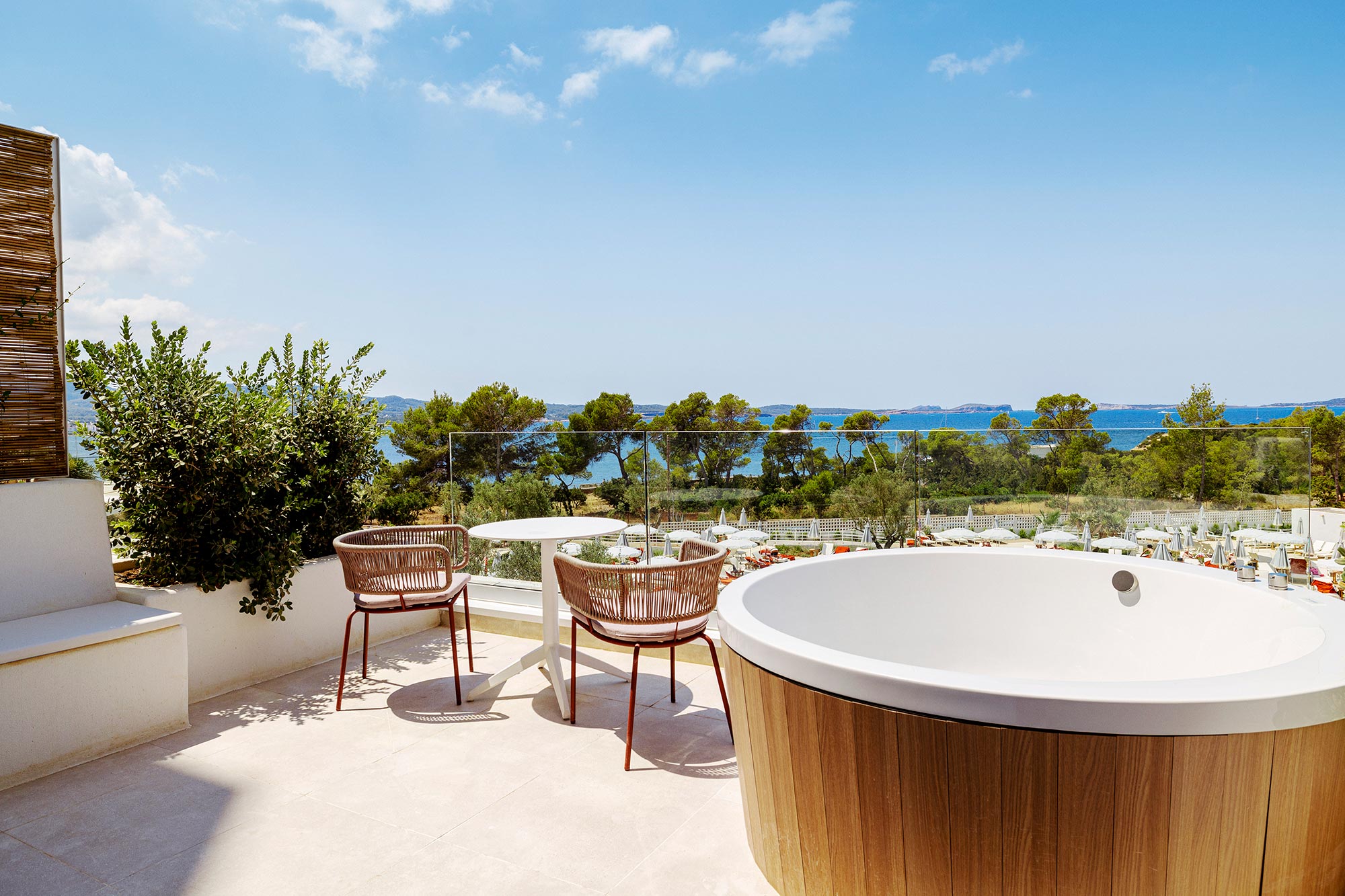 TRS Ibiza Hotel day pass