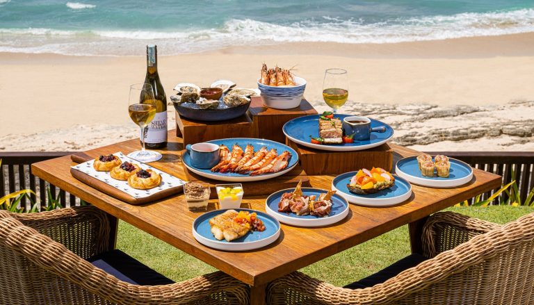 Beach Clubs de Lujo en Uluwatu: Un Paraíso Exclusivo