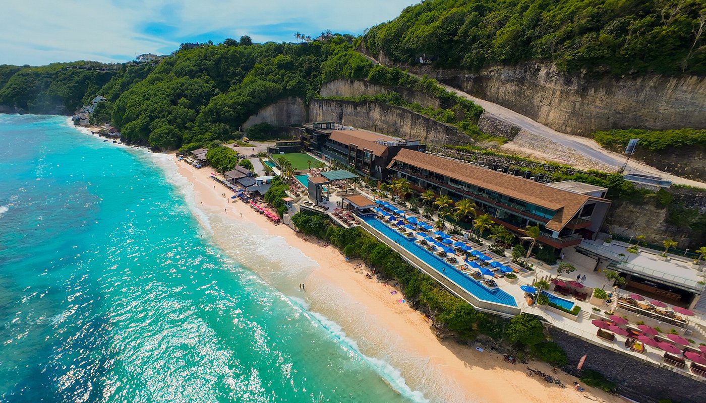 White Rock Beach Club Bali