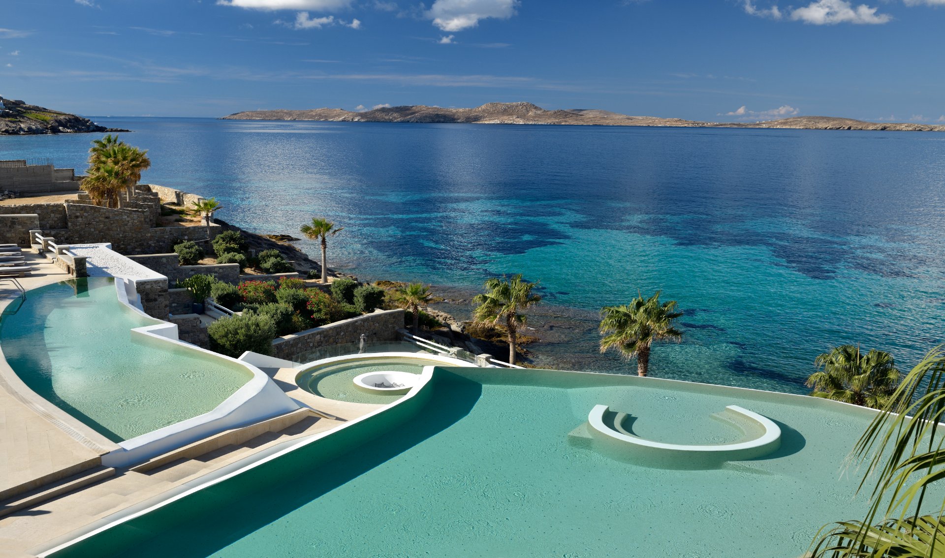 Anax Resort and Spa Mykonos, terrazas hacia el atardecer de Agios Ioannis