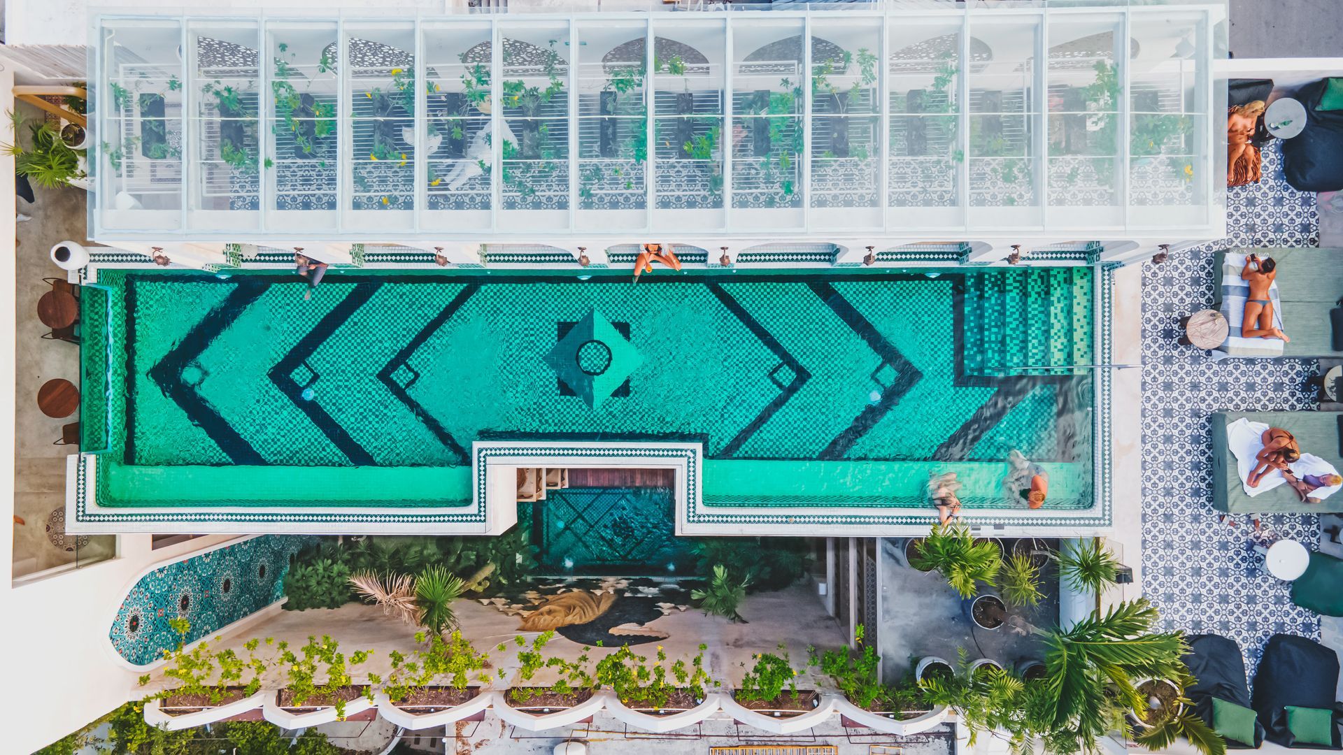 Piscina en la azotea del hotel boutique adults-only Layla Tulum