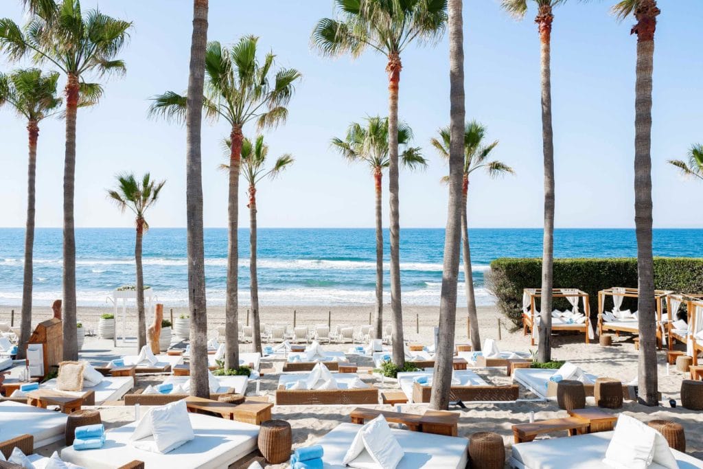 Nikki Beach Marbella, lujo descalzo en Elviria