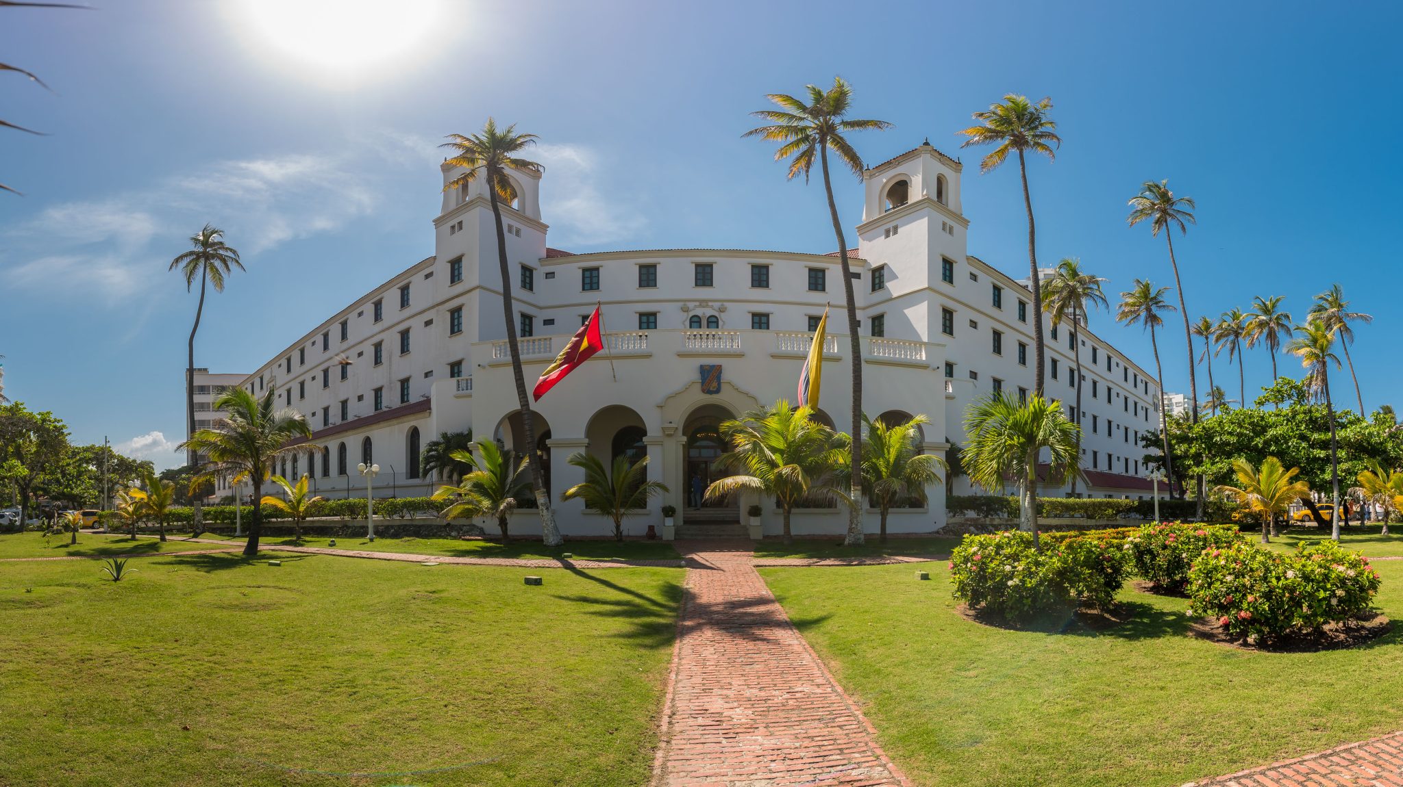 Hotel Caribe by Faranda Cartagena day pass