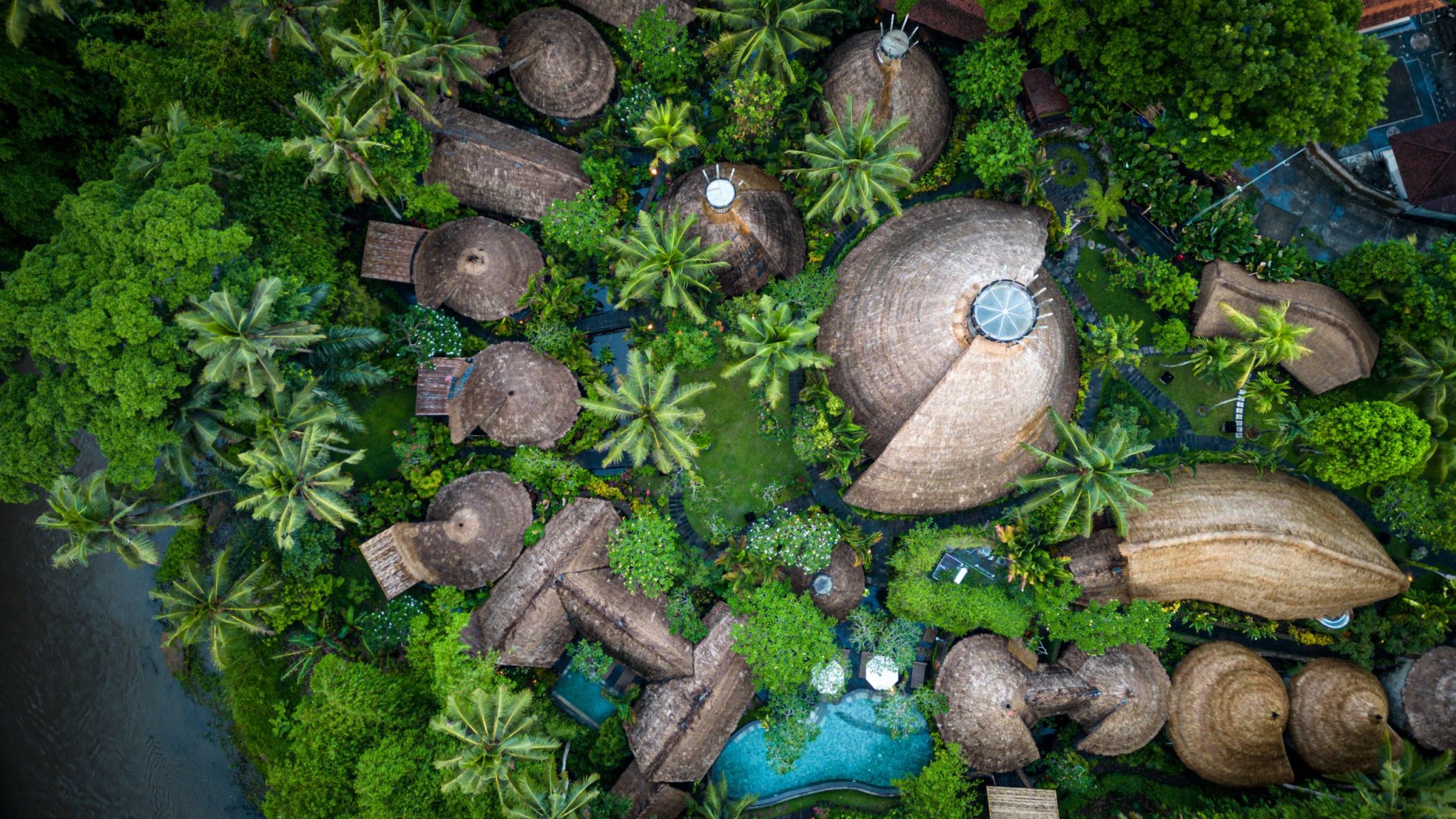 Fivelements Retreat Bali, santuario de sanacion en Mambal